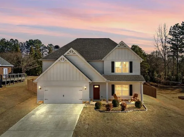 103 River Birch Dr, Carrollton, GA 30117