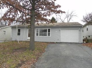 3010 17th St, Rockford, IL 61109