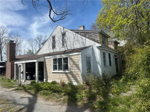 803 Main St, Warren, RI 02885