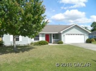 961 NW 255th Way, Newberry, FL 32669