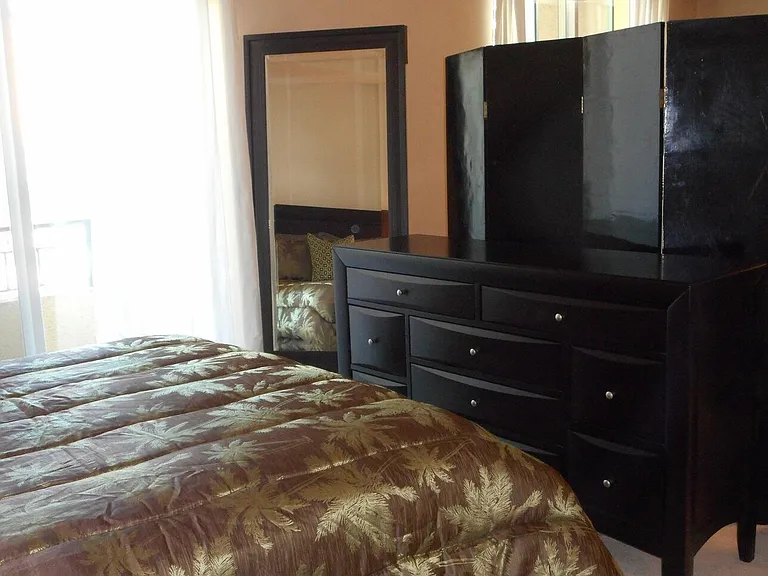 600 S Dixie Hwy #452 — Photo 8