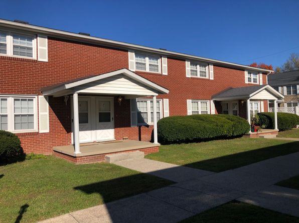 140 S Florida St, Buckhannon, WV 26201