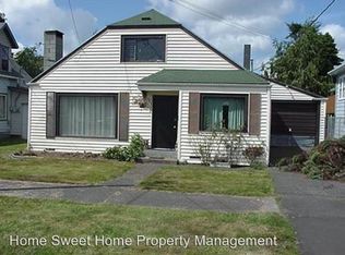 912 1st St, Hoquiam, WA