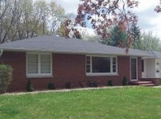 604 N Washington St, De Pere, WI 54115