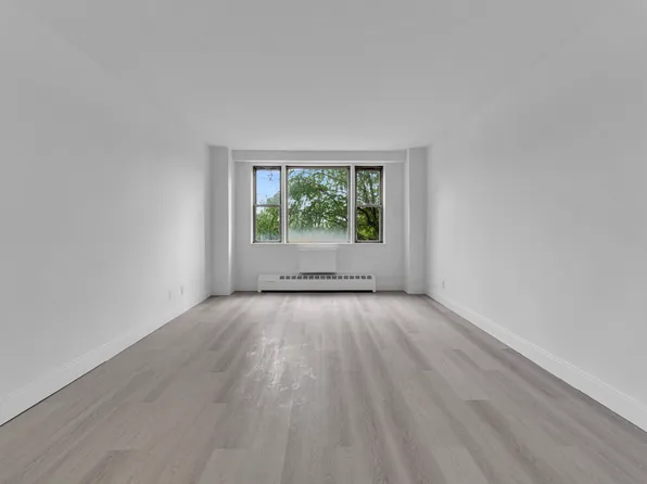 5700 Arlington Avenue 3P image 2 of 6