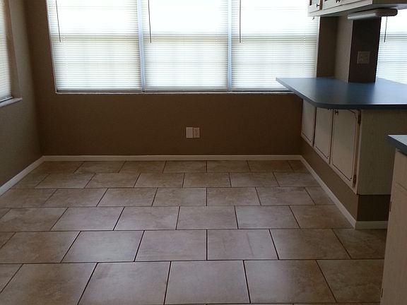 5th image of 4979 Flamingo Ln