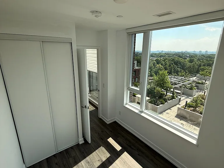 3100 Keele St S #902 — Photo 8