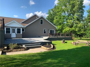 10268 Free Rd, Conneaut Lake, PA 16316