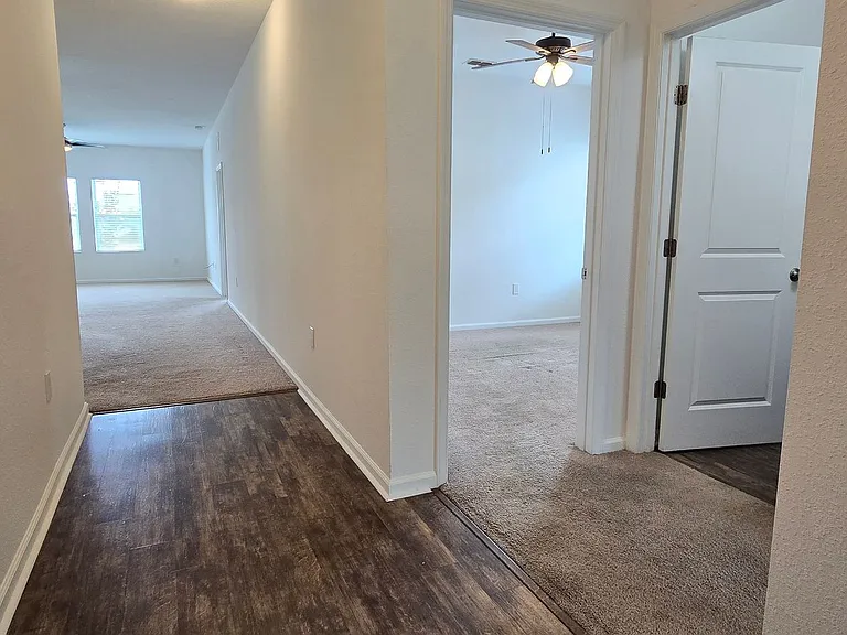 15660 Merlin Ave — Photo 3
