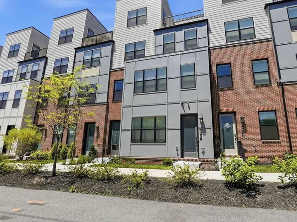 4927 Eisenhower Ave, Alexandria, VA 22304