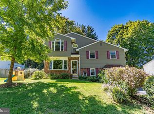 818 Valley View Rd, Media, PA 19063