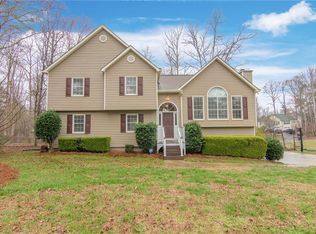 980 Woodvalley Dr, Canton, GA 30115