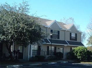 16506 Lake Brigadoon Cir, Tampa, FL 33618