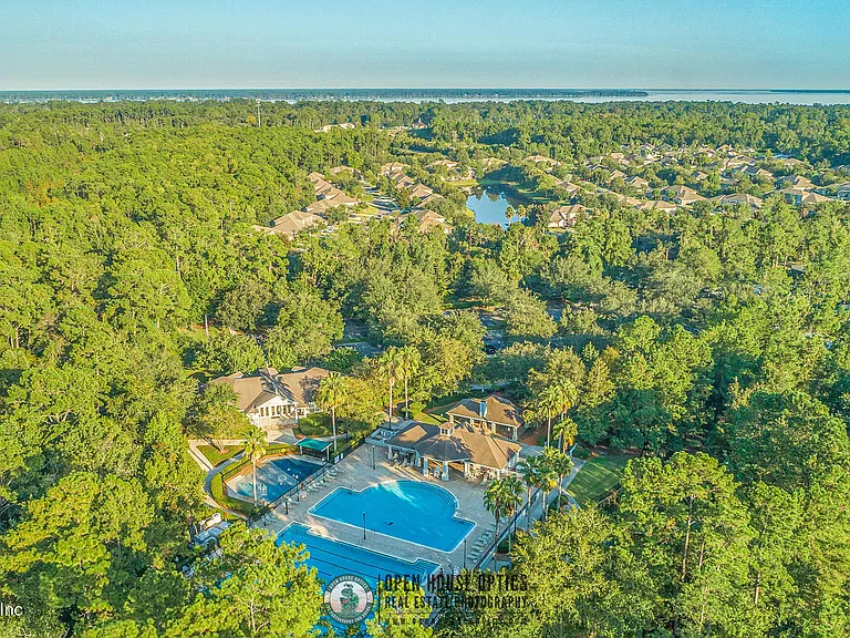 1634 Majestic View Ln — Photo 56
