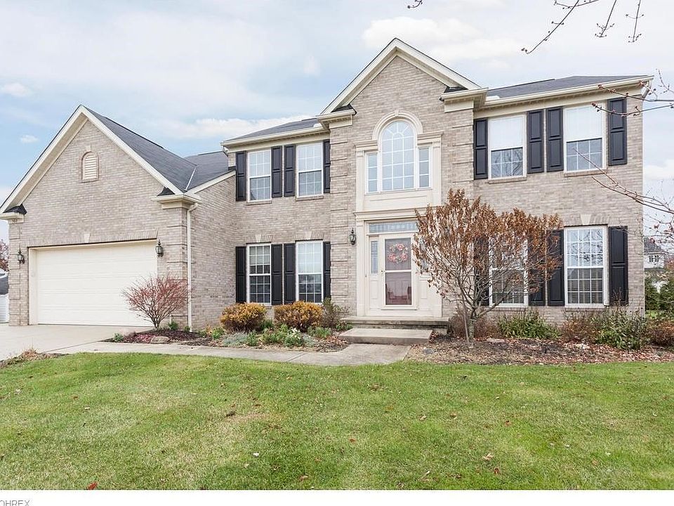 2nd image of 560 Pebblestone Ct