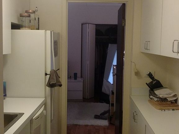 5th image of 622 W Wellington Ave #G