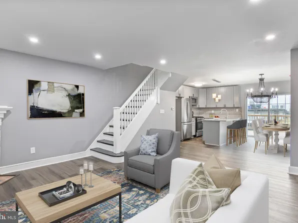 859 E Price St, Philadelphia, PA 19138
