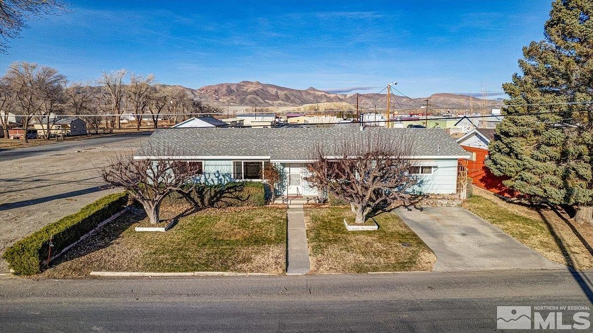 409 N Center St, Yerington, NV 89447 | MLS #240002061 | Zillow