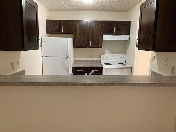 2nd image of 112 E Church St #108