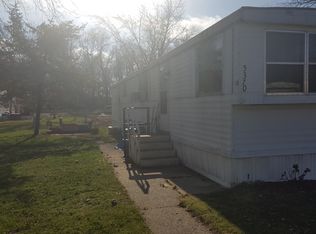 5370 Cypress Dr, White Lake, MI