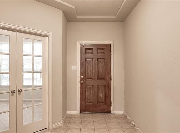 3rd image of 2669 Calmwood Dr