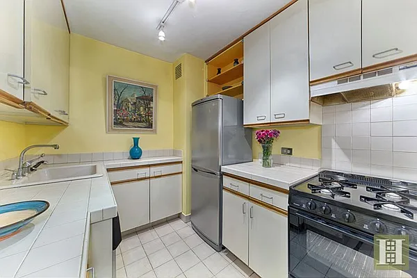Sold by Halstead Real Estate | media 3