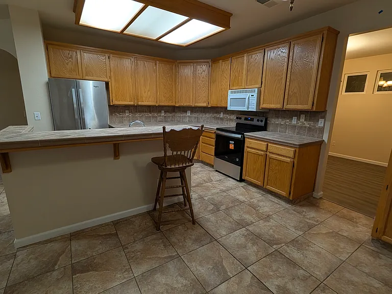 2009 Foothill Vista Dr — Photo 17