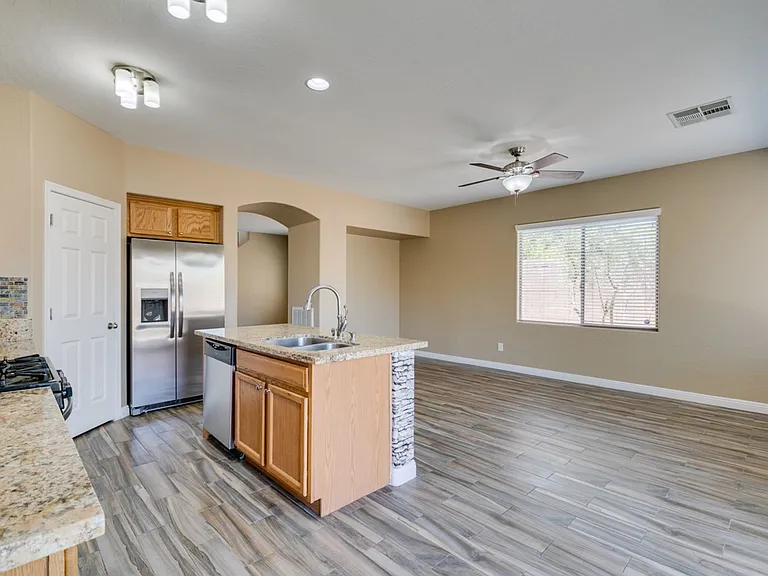 8944 Bandinella Ave — Photo 26