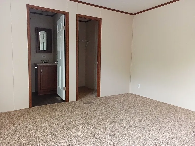 Santa Barbara Estates — Photo 15