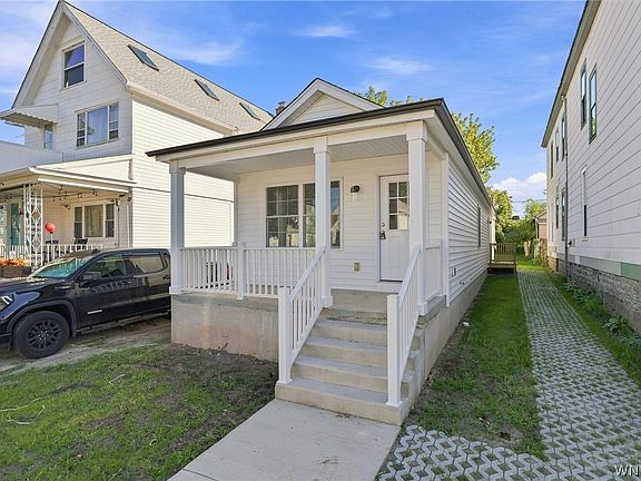 3rd image of 383 14th St