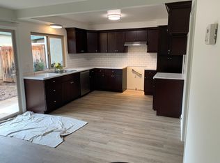 1582 Via Del Rio, Corona, CA 92882