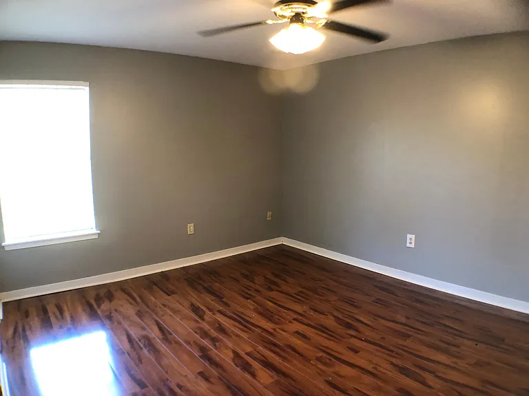 106 Eagle Dr — Photo 9