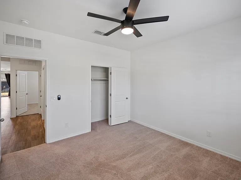 4590 W Foldwing Dr — Photo 9