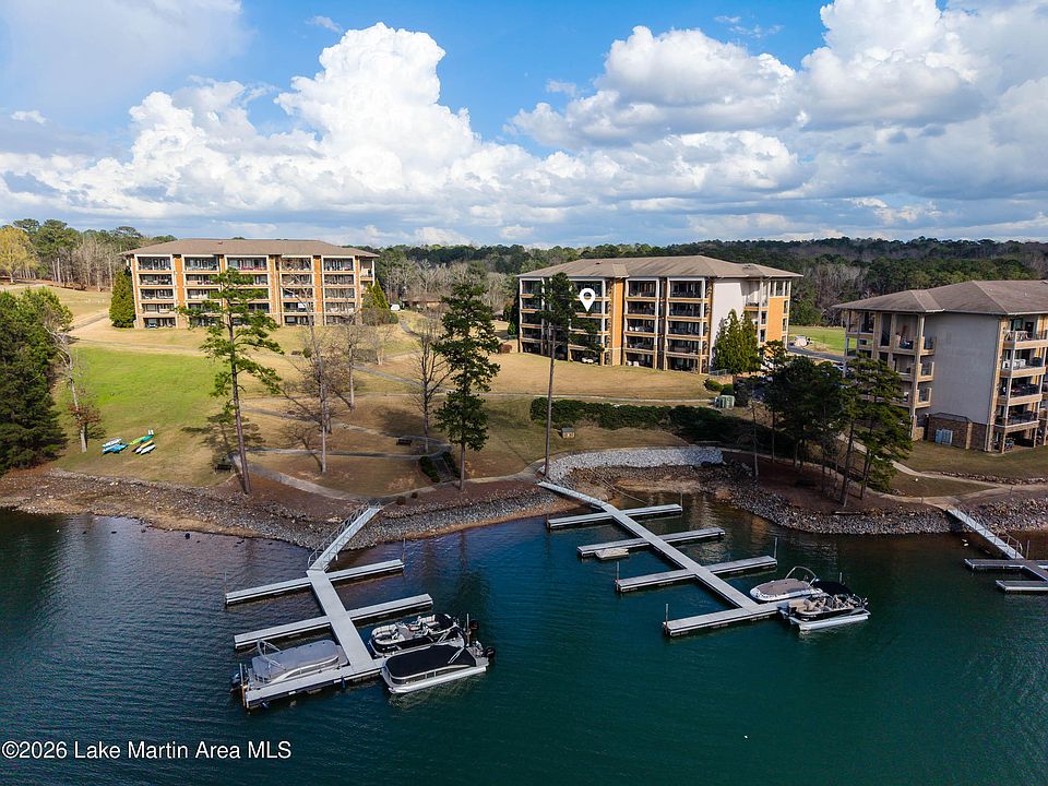 1st image of 44 Stoneview Summit Ct