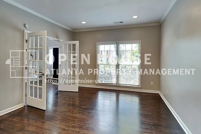 5404 Oxford Chase Way — Photo 5