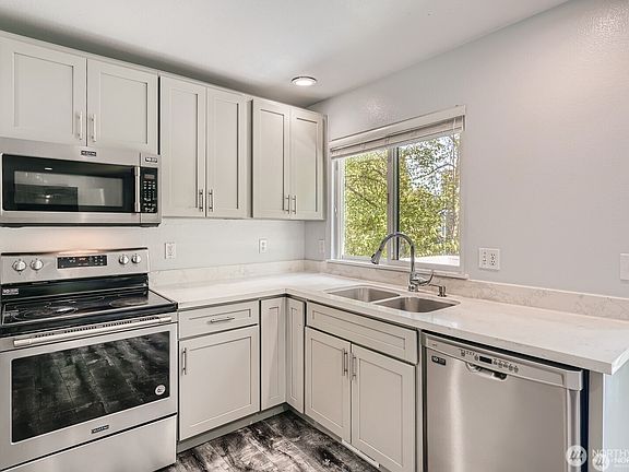 5th image of 11716 SE 264th Place
