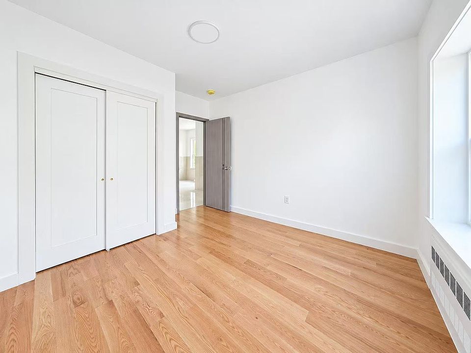 1st image of 1953 68th St #4