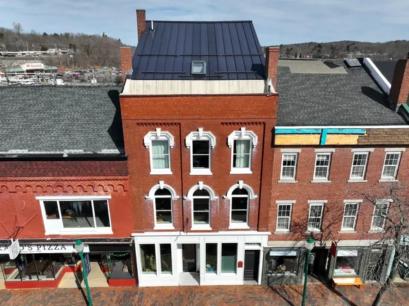 223 Water Street, Gardiner, ME 04345