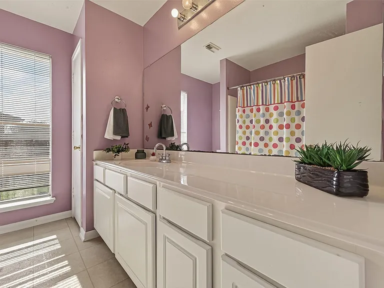 16315 April Ridge Dr — Photo 26