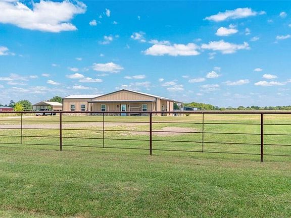 2nd image of 5043 County Road 2208