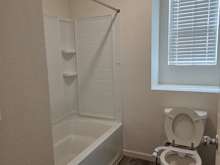 15357 Trolley St — Photo 12