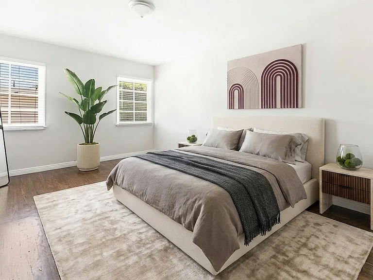 12309 Oxnard St #3 — Photo 12