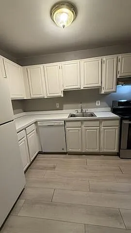 503 Sunset Ln — Photo 4
