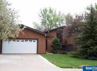4050 Teri Ln, Lincoln, NE 68502