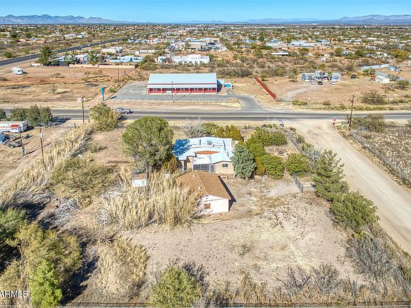 4th image of 4818 S SANTA ELENA Avenue