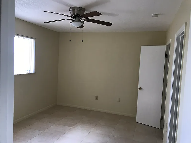 11309 SW 200th St #306 — Photo 9