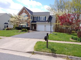 17297 Pickwick Dr, Purcellville, VA 20132