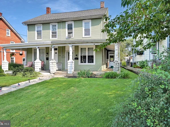 437 S State St, Ephrata, PA 17522
