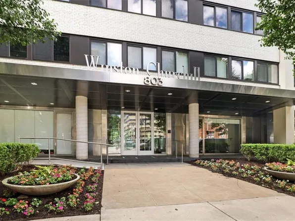 803 W 48th St APT 1106, Kansas City, MO 64112