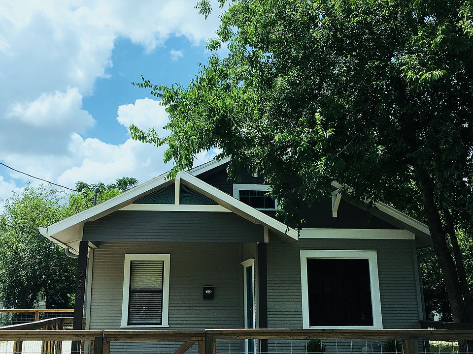 1st image of 222 Douglas Way St